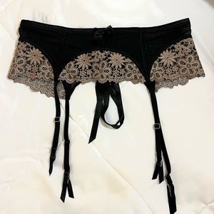 Victoria’s Secret garter belt